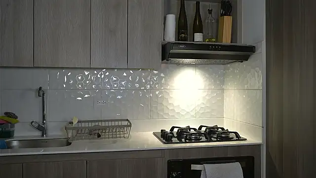 kendall ruiz online show from February 13, 9:55 pm