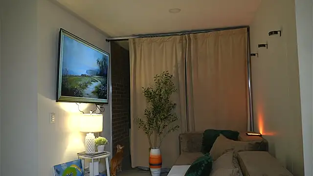 Snapshot of kendall_ruiz chatting on April 6, 11:49 pm kendall ruiz online show from April 6, 11:49 pm