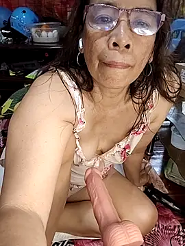 HotsexyNaughtysweetbaby online show from March 6, 12:51 am