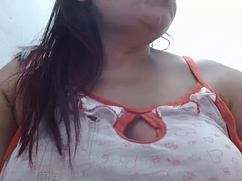 Snapshot of megganplayx chatting on October 28, 6:32 pm megganplayx online show from October 28, 6:32 pm