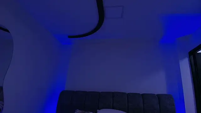 naia blessed online show from November 8, 7:01 pm