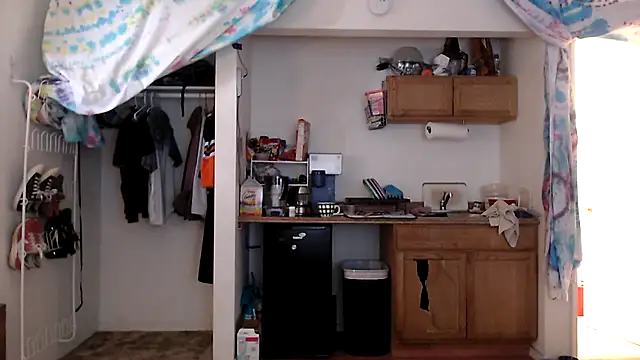 coryandthepeach online show from December 15, 5:42 pm