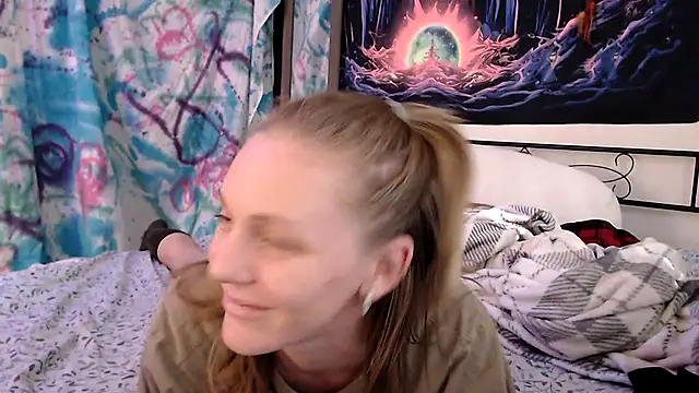 coryandthepeach online show from December 23, 8:47 pm