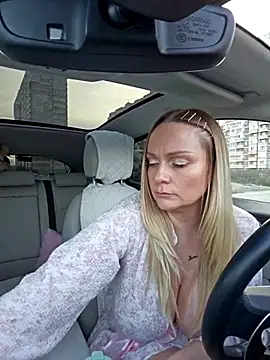 Bondgirl 013 online show from November 20, 11:43 am