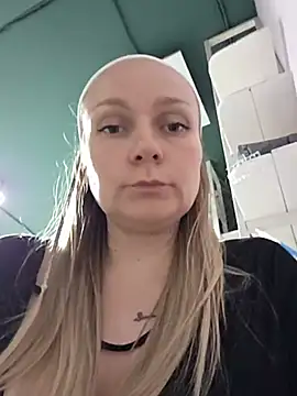 Bondgirl 013 online show from May 30, 6:16 pm