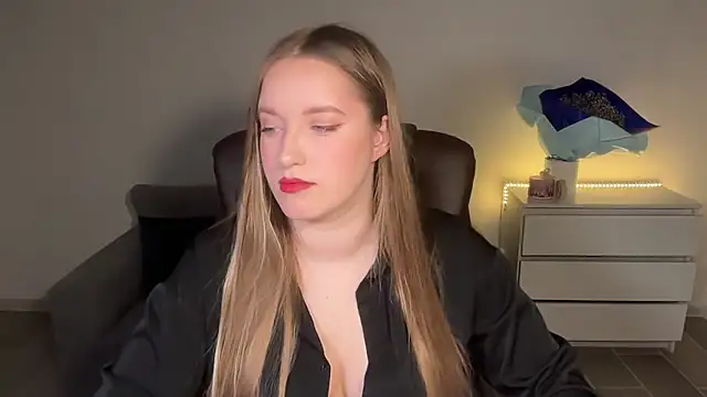 EvaMaddison online show from July 21, 10:34 pm
