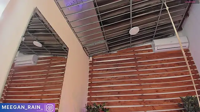  MeganRain online show from February 16, 8:21 am