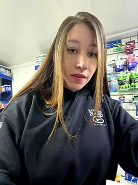 roouse online show from October 4, 9:02 pm