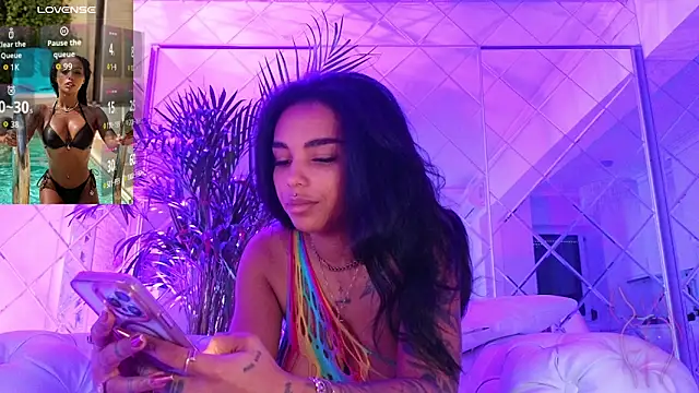 KimiBrown online show from December 4, 9:51 am