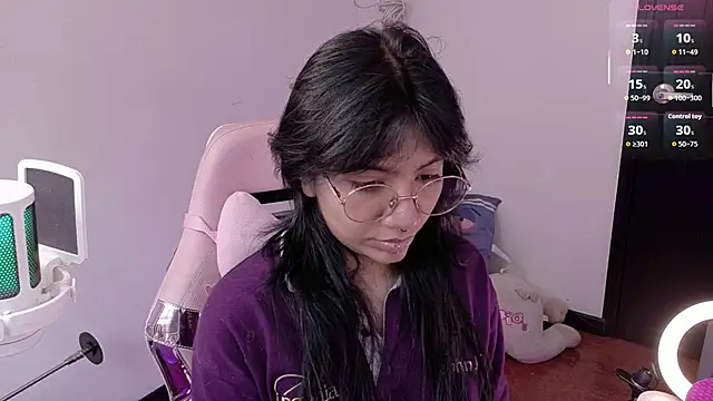 Nami usagi online show from June 22, 3:31 pm