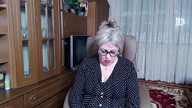 Kallliina online show from February 19, 5:49 pm