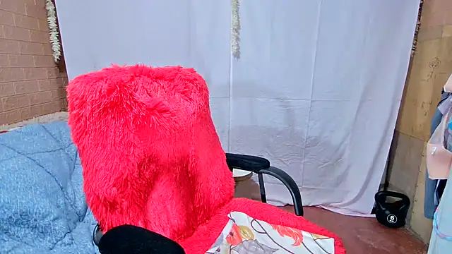 M e c e l online show from February 20, 3:45 am