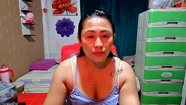 M e c e l online show from February 18, 12:17 am