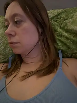 BrookeEvans online show from January 21, 6:22 am