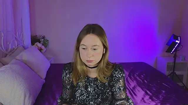 BrookeEvans online show from February 10, 12:52 am