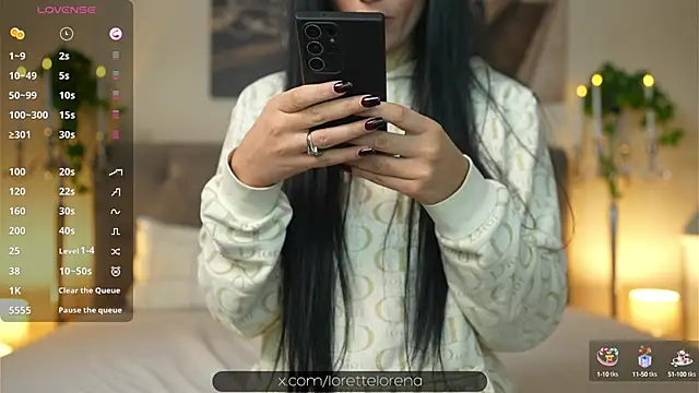 Lorettelorena online show from December 16, 8:05 pm