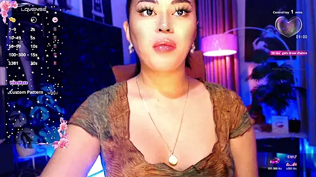 Thalia Cambridge online show from November 14, 11:35 pm