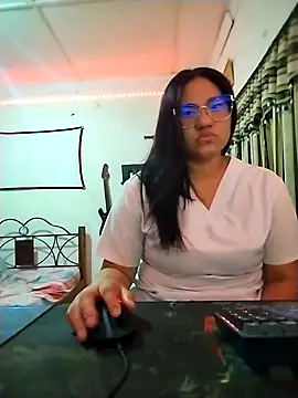 tulunecita1212 online show from April 3, 1:14 am