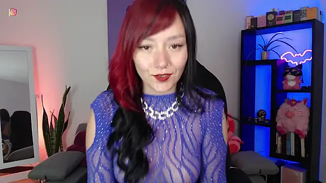 Snapshot of S_Lilith_ chatting on April 18, 10:10 pm S Lilith online show from April 18, 10:10 pm