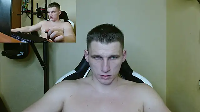 Snapshot of PoliglotJoe chatting on December 20, 3:00 pm PoliglotJoe online show from December 20, 3:00 pm