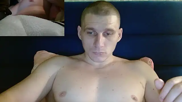 Snapshot of PoliglotJoe chatting on January 26, 11:39 pm PoliglotJoe online show from January 26, 11:39 pm