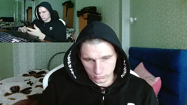 Snapshot of PoliglotJoe chatting on January 27, 2:13 pm PoliglotJoe online show from January 27, 2:13 pm