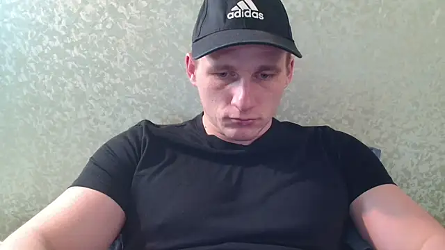 Snapshot of PoliglotJoe chatting on March 4, 9:29 am PoliglotJoe online show from March 4, 9:29 am