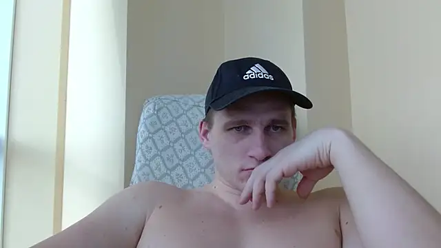 Snapshot of PoliglotJoe chatting on March 14, 1:57 pm PoliglotJoe online show from March 14, 1:57 pm