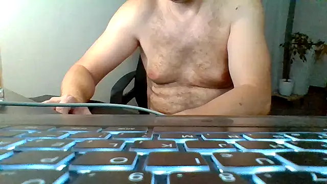 Horney boy86 online show from September 23, 10:24 pm