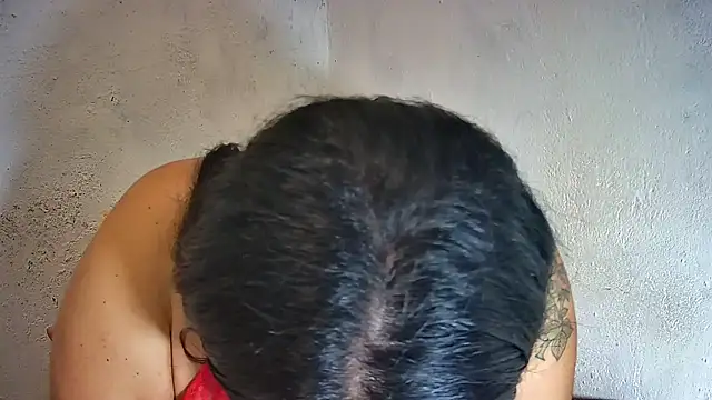 Snapshot of curvy_sex chatting on October 5, 4:00 am curvy sex online show from October 5, 4:00 am