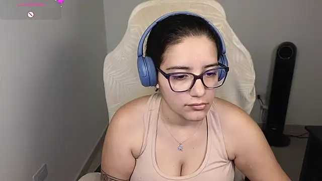 blue  moon  online show from November 22, 1:15 am