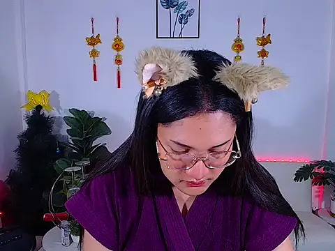 plysaithailand online show from March 19, 4:05 am