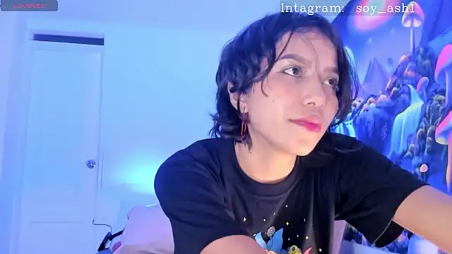 Ashlleycam  online show from January 7, 2:31 am