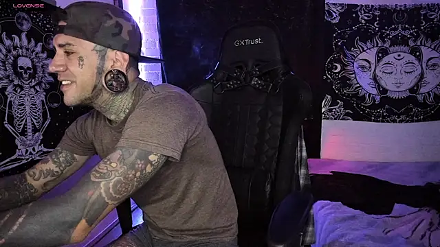 josh  ackerman online show from March 20, 6:31 pm