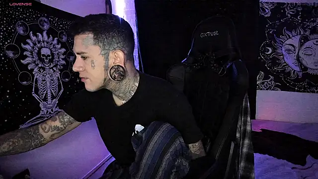 josh  ackerman online show from March 21, 8:29 pm