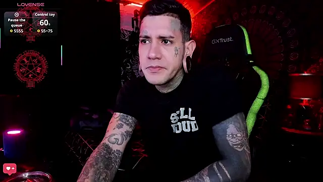 josh  ackerman online show from September 18, 10:01 pm