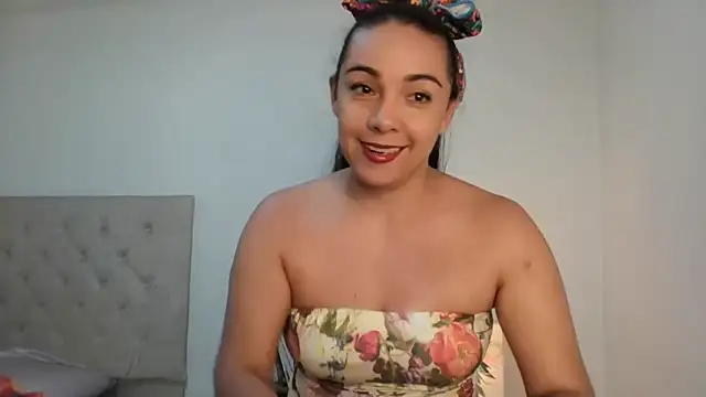 camii 7 online show from April 1, 12:22 am