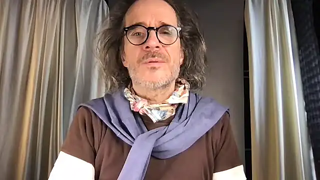 GioApri online show from January 18, 1:04 pm