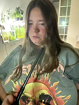 remirann  online show from September 16, 8:21 pm