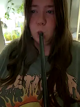 remirann  online show from September 22, 5:04 pm