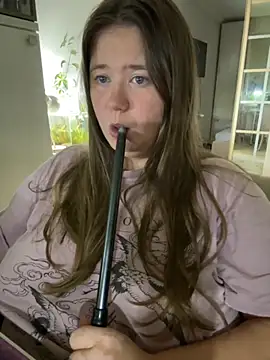 remirann  online show from October 5, 5:44 pm