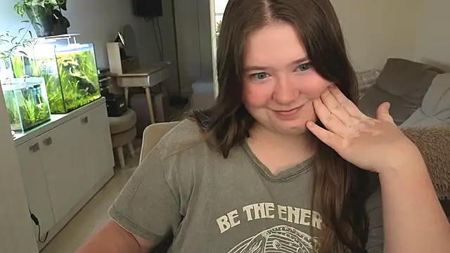 remirann  online show from November 6, 12:39 pm