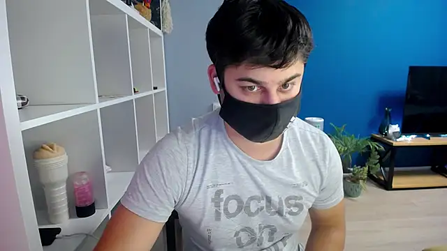 Tomguys online show from January 23, 7:29 pm