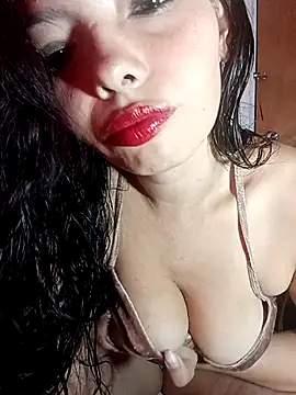 Snapshot of Melanymartinez105 chatting on March 29, 9:15 pm Melanymartinez105 online show from March 29, 9:15 pm