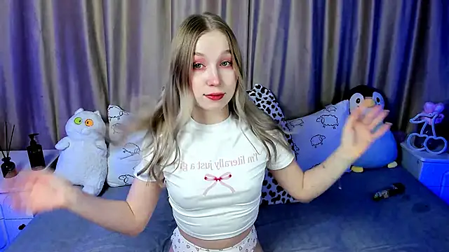 LilyStarlight online show from December 12, 3:21 am