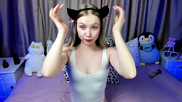 LilyStarlight online show from January 4, 7:13 am