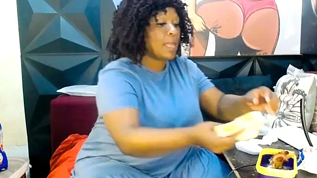 Snapshot of Ebonyfancyface chatting on April 1, 5:10 pm Ebonyfancyface online show from April 1, 5:10 pm