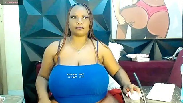 Snapshot of Ebonyfancyface chatting on April 22, 5:14 pm Ebonyfancyface online show from April 22, 5:14 pm