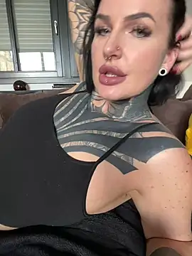 InkedBiitch online show from February 23, 10:17 am