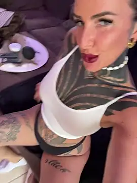InkedBiitch online show from September 17, 3:14 pm